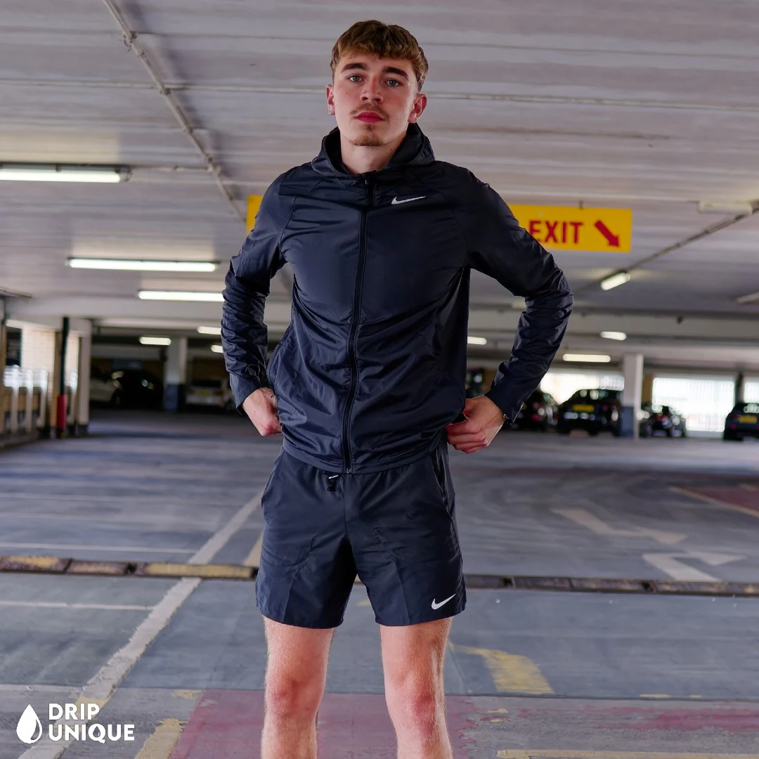 Nike Essential Windrunner Black Bundle - Image 5