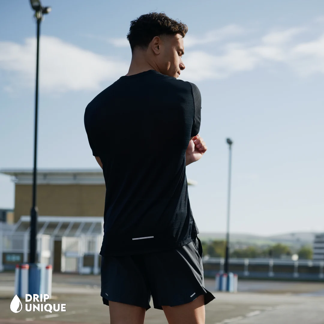 Nike Miler T-Shirt Black & Black Flex Stride Shorts Set - Image 6