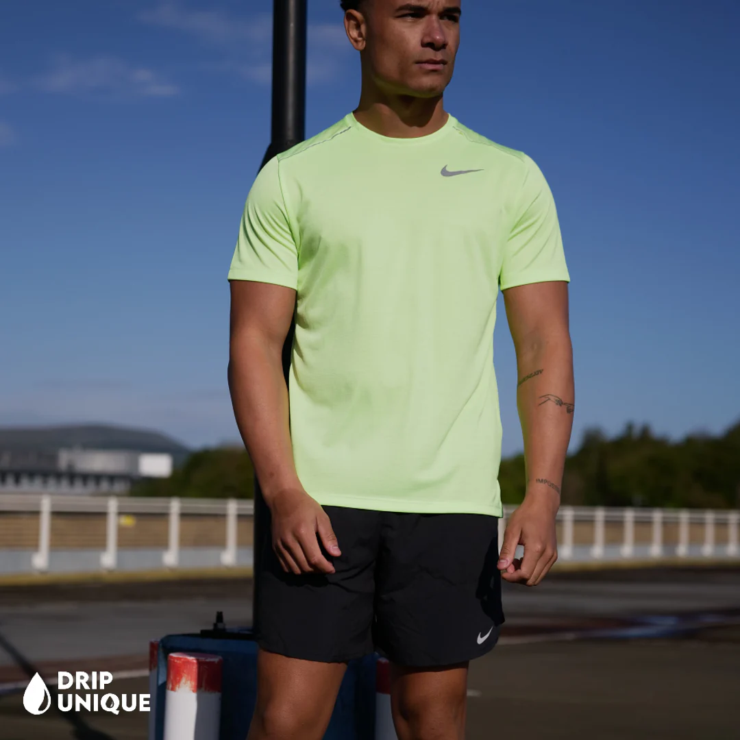 Nike Miler T-Shirt Ghost Green & Black Flex Stride Shorts Set - Image 3