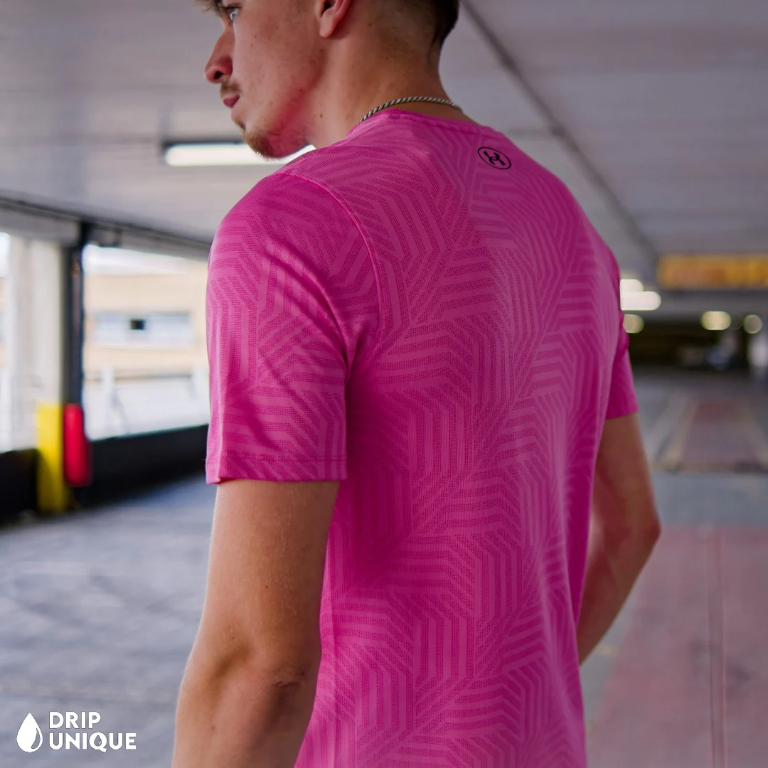 Under Armour Geo Tessa Vent T-Shirt Pink & Launch Speedpocket Shorts Set - Image 5