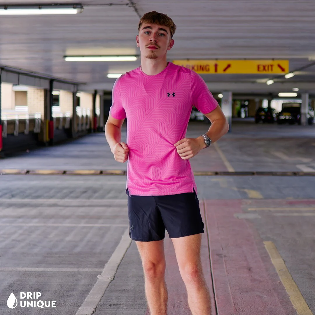 Under Armour Geo Tessa Vent T-Shirt Pink & Launch Speedpocket Shorts Set - Image 3