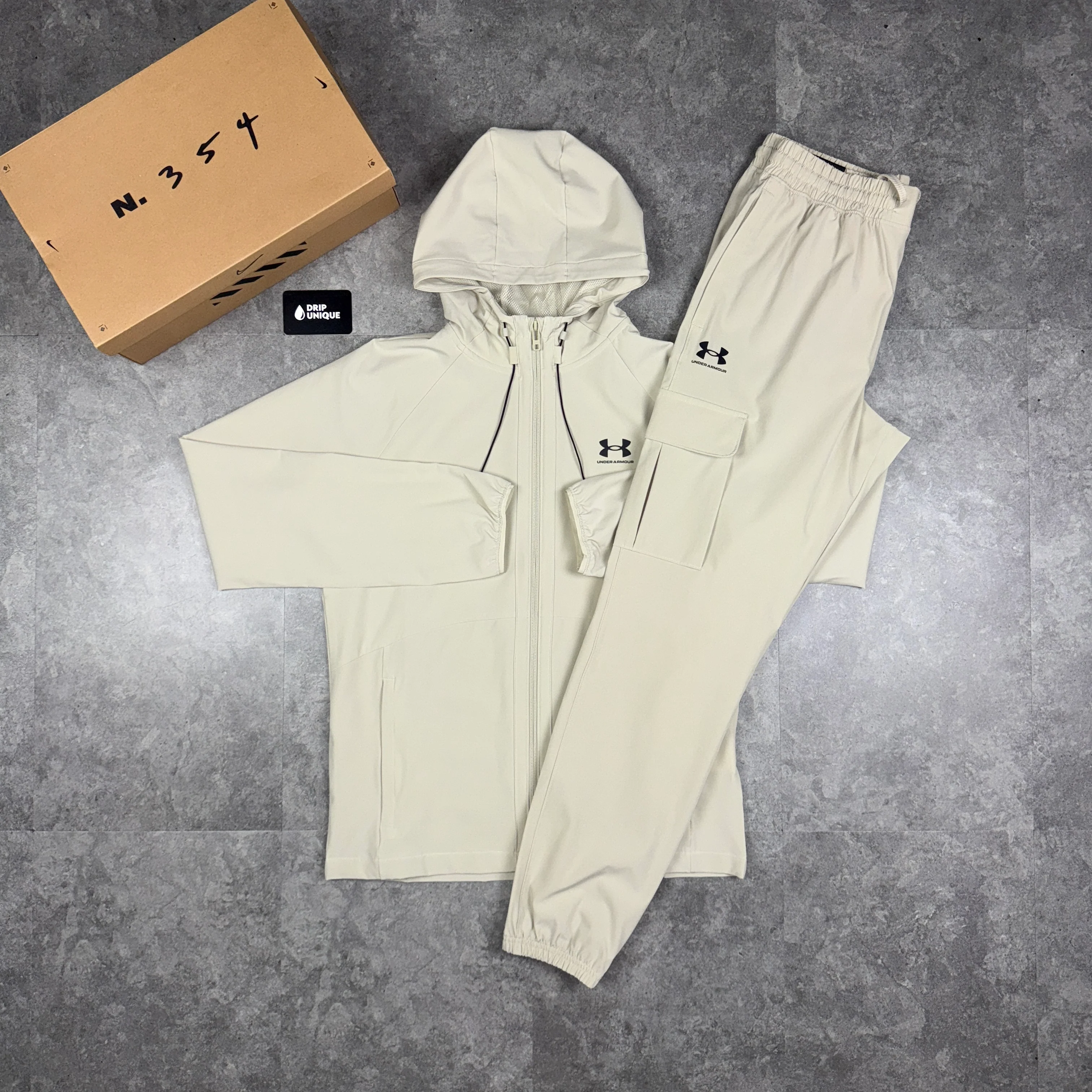 Under Armour Woven Tracksuit Stone - Image 3